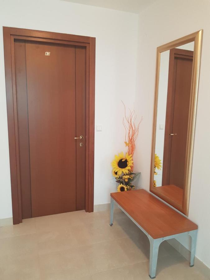 Apartment Lea Slatine Buitenkant foto